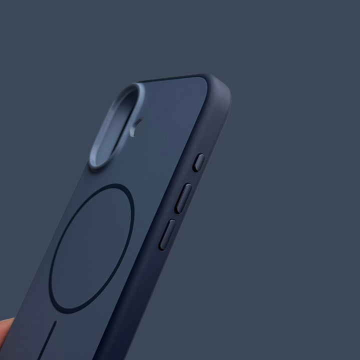 iPhone 17 Back Cover / Premium Silicone Case