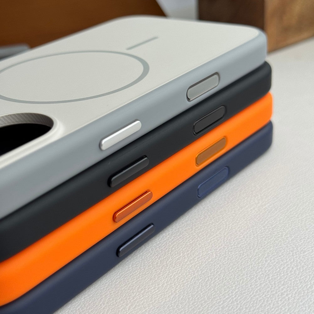 iPhone 17 Back Cover / Premium Silicone Case