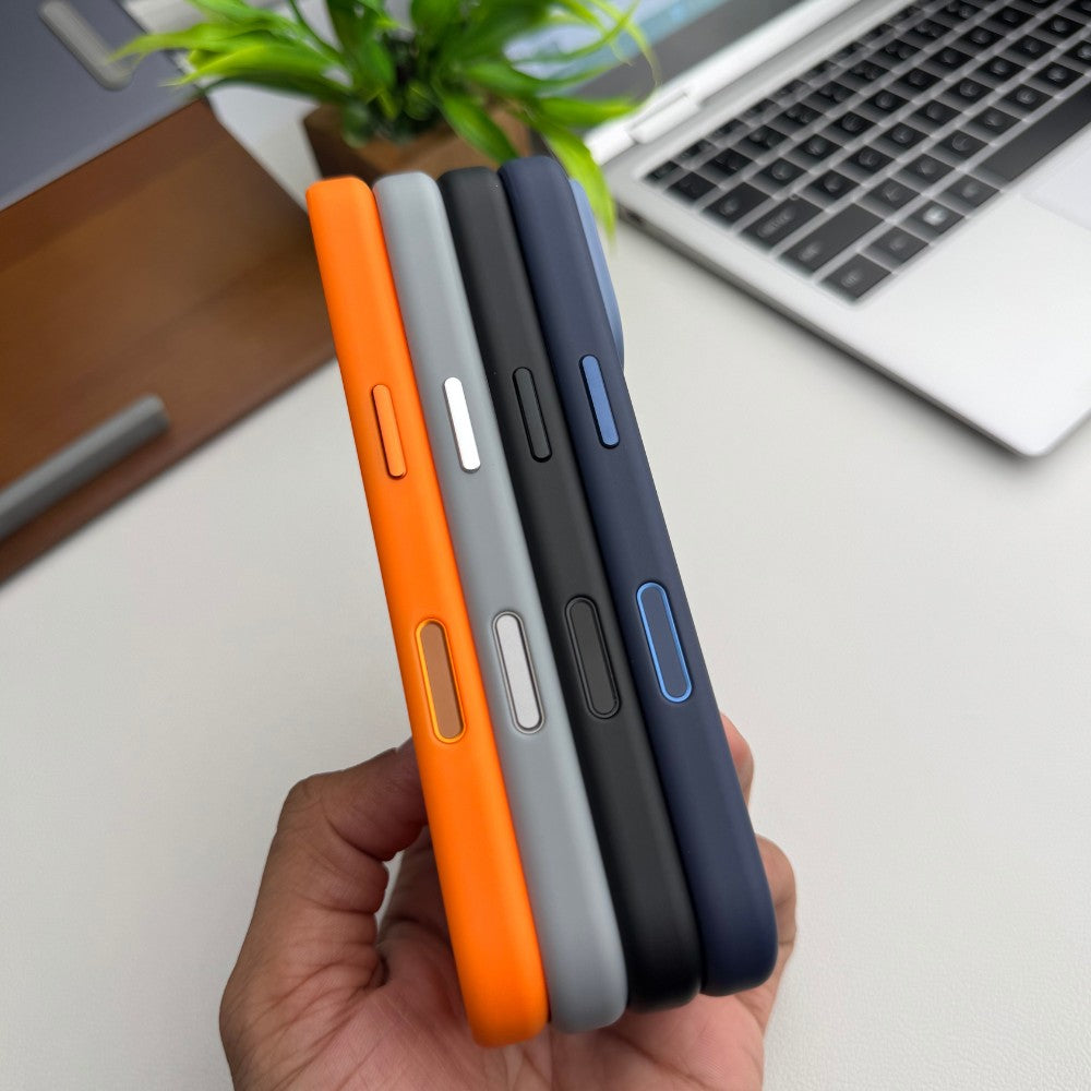 iPhone 17 ProMax Back Cover / Premium Silicone Case