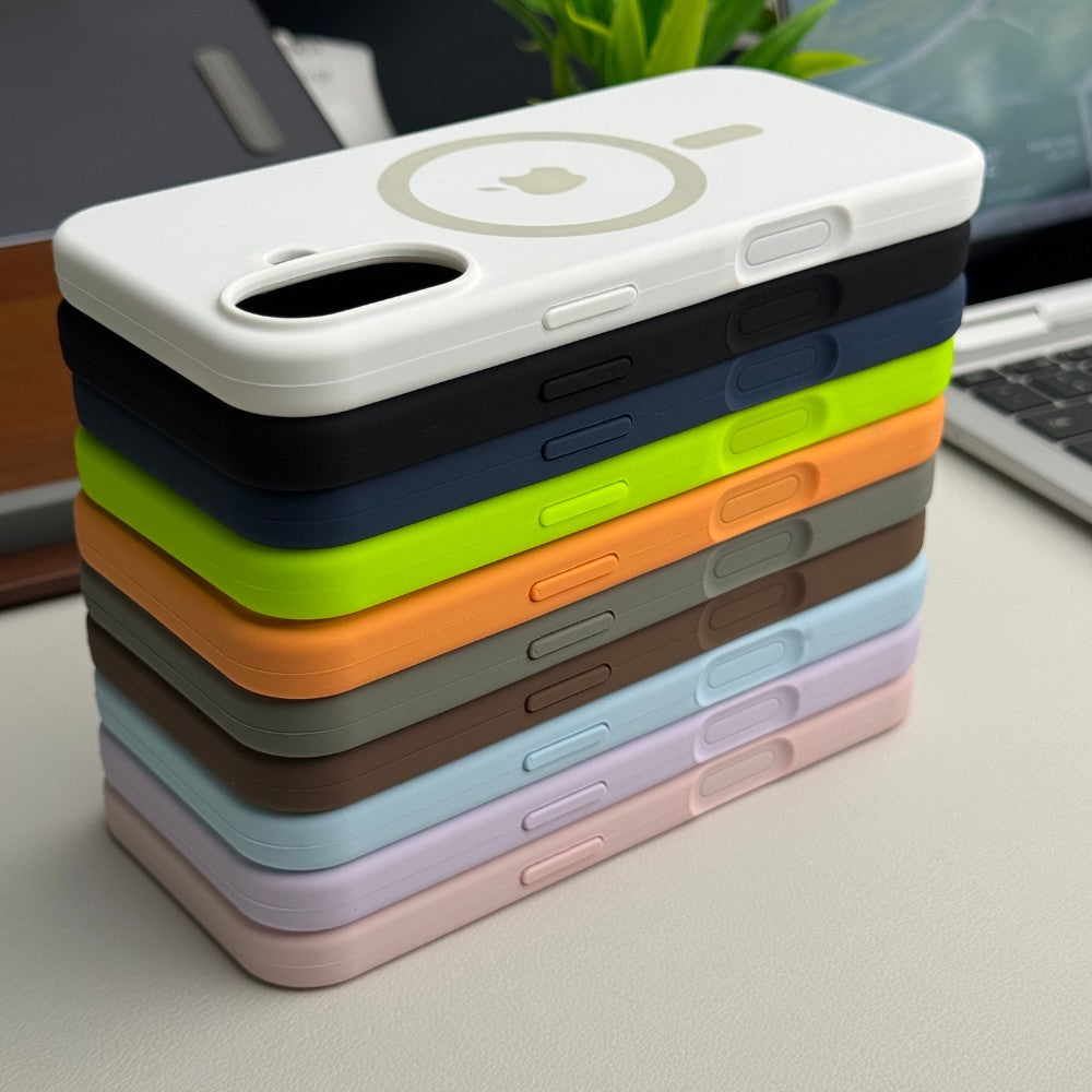 iPhone 17 Back Cover / Magsafe Silicone Case