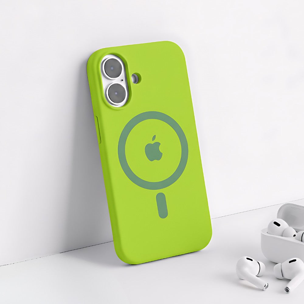 iPhone 17 Back Cover / Magsafe Silicone Case