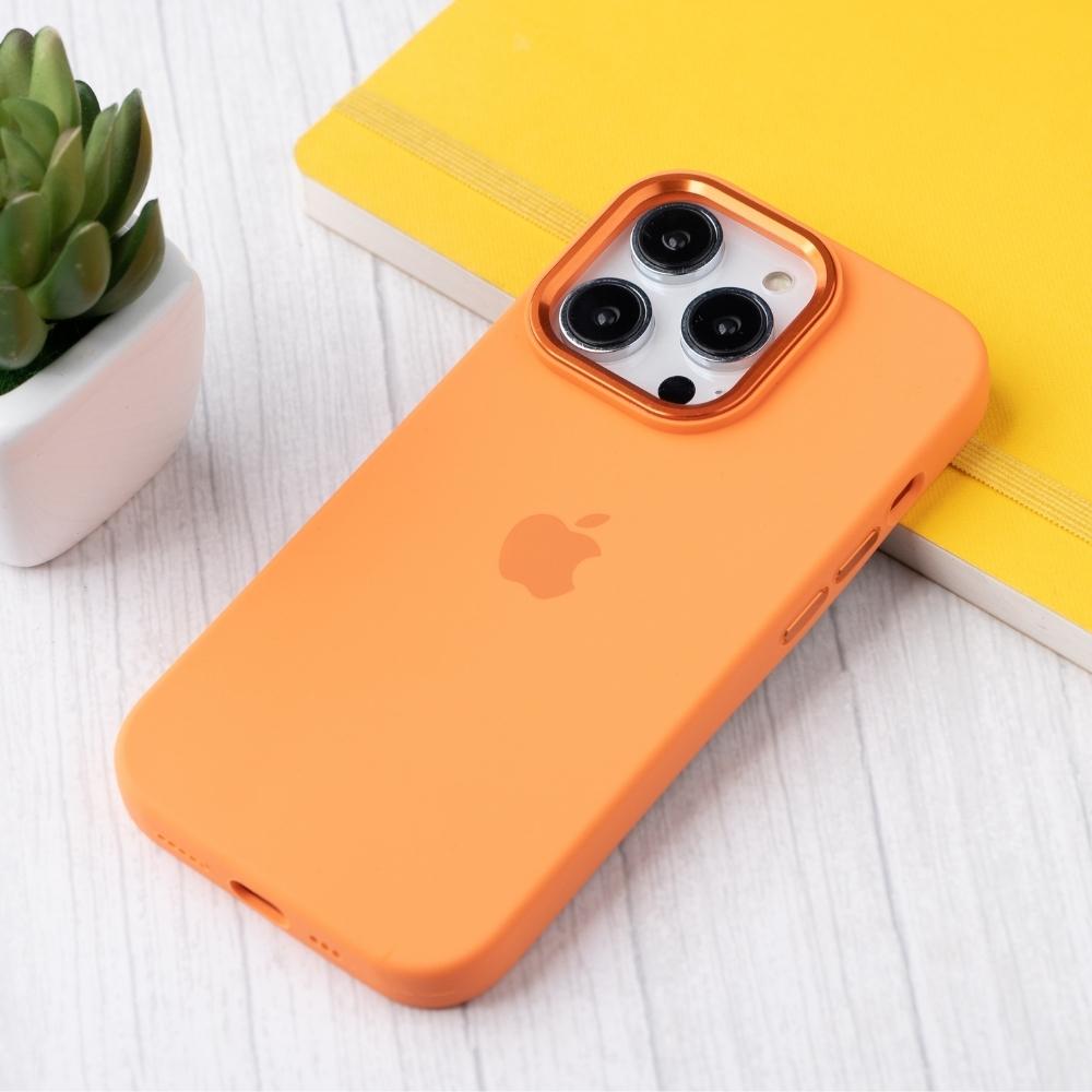 iPhone 14 Pro Back Cover / Silicone Luxury Protective Case