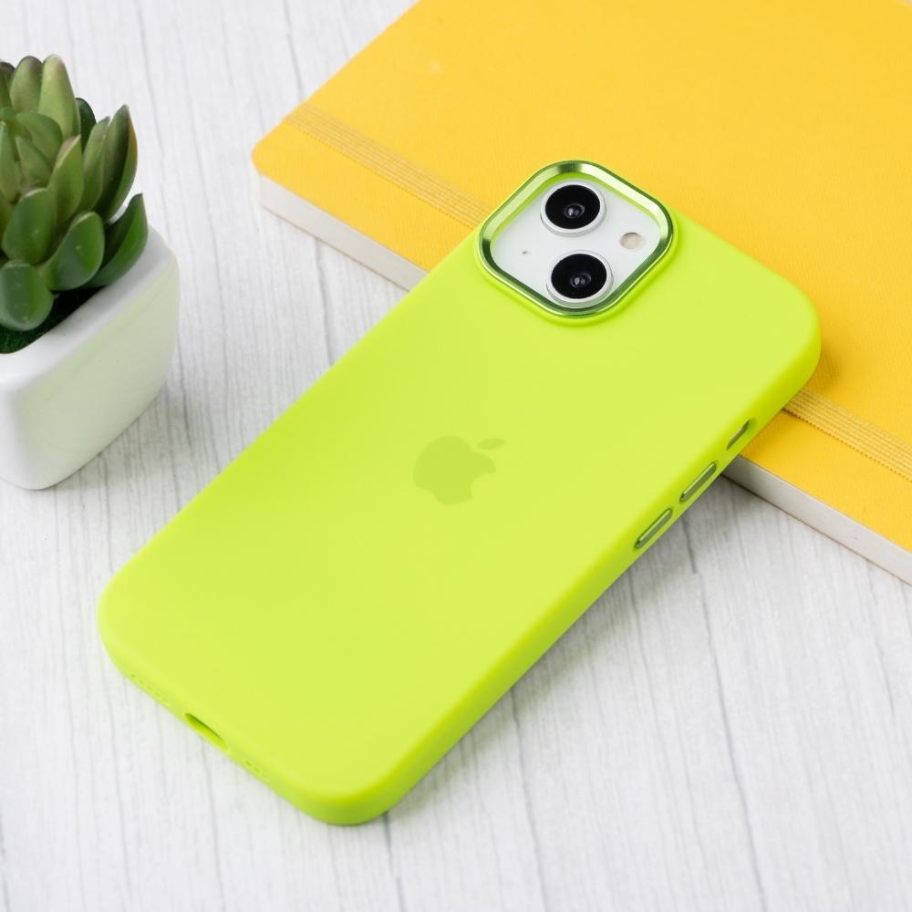 iPhone 14 Back Cover / Silicone Luxury Protective Case